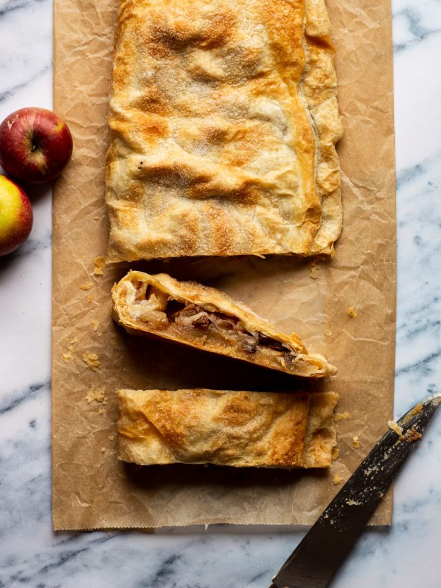 apple strudel with puff pastry recipe
