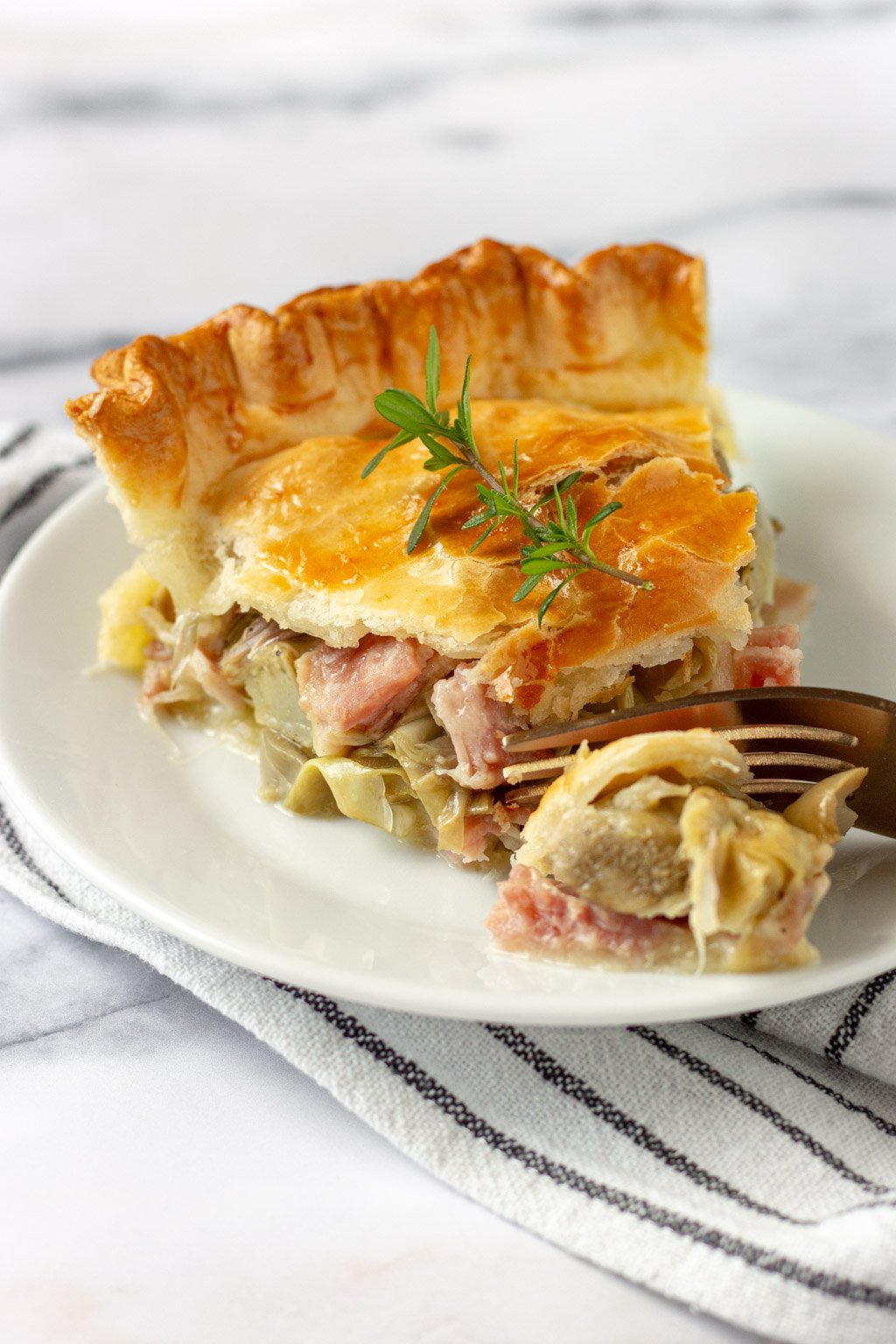 artichoke pie with ham and cheese filling