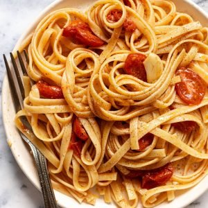 caramelized cherry tomato pasta