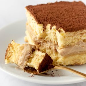 tiramisu snack cake
